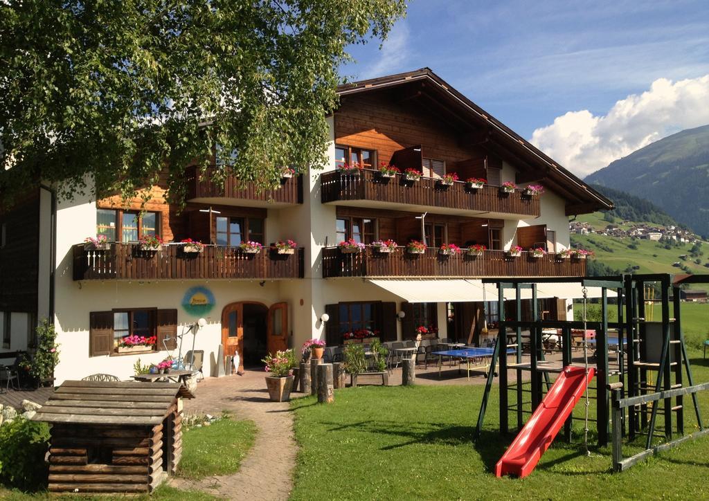 Familien Und Wanderhotel Clarezia Breíl Esterno foto