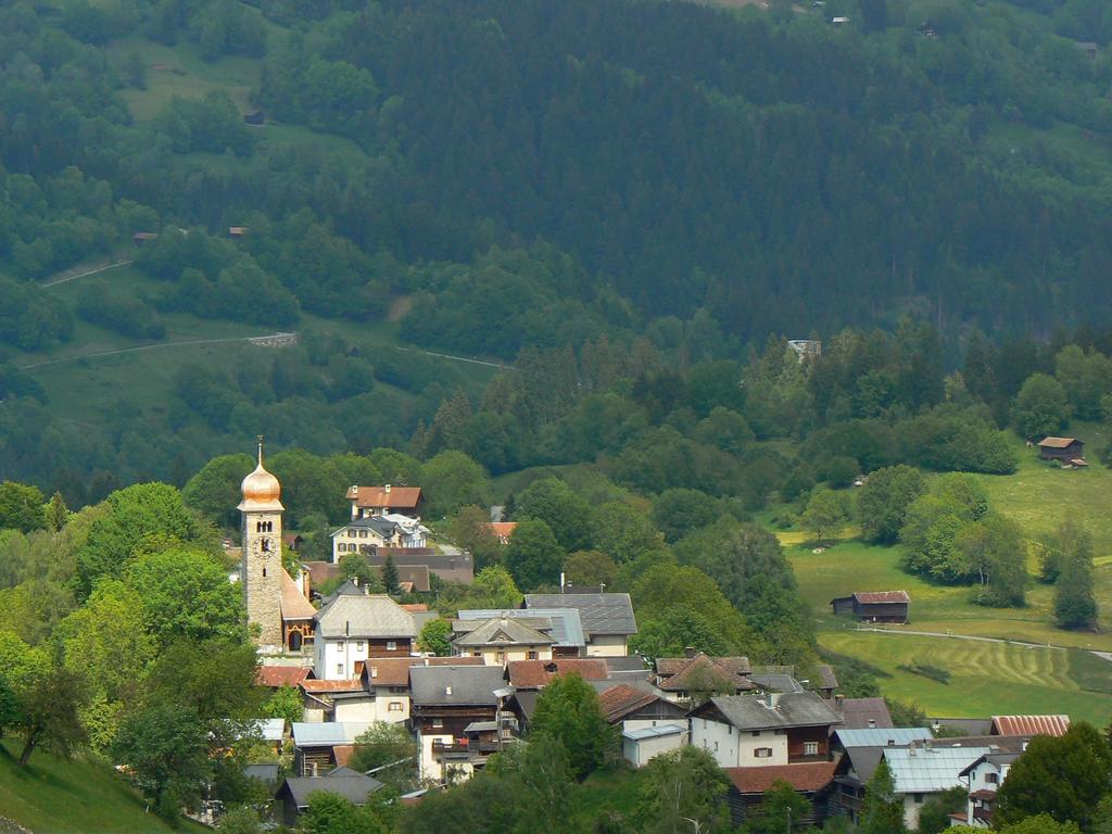 Familien Und Wanderhotel Clarezia Breíl Esterno foto