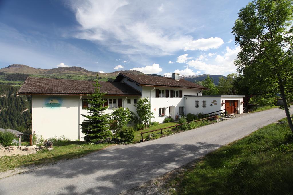 Familien Und Wanderhotel Clarezia Breíl Esterno foto